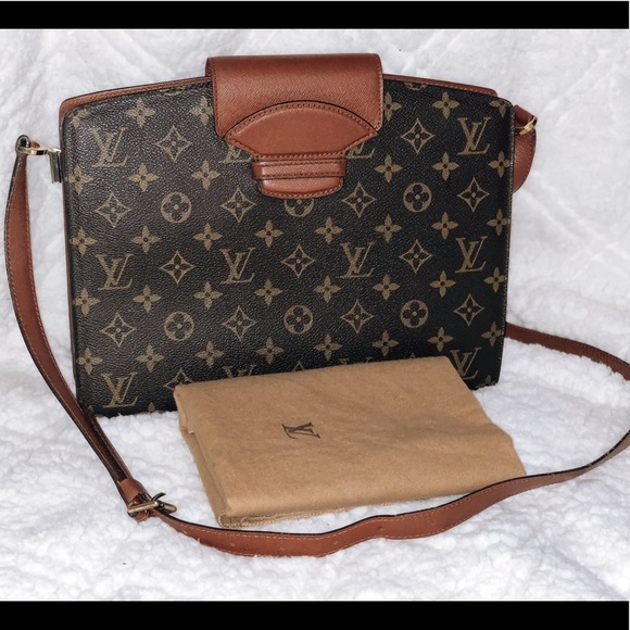 Louis Vuitton Handbags - ✨SOLD✨ Louis Vuitton Courcelle Monogram